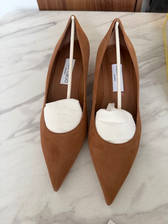 Jimmy Choo Shoes - Jimmy Choo ‘Amelia 35’ Toffee suede pumps